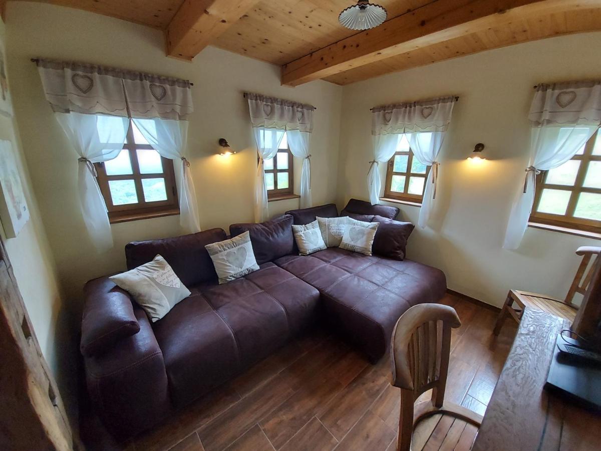 Vakantiehuis Oldhouse Knezovo Sromlje